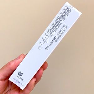 Nuskin ageLOC® Radiant Day SPF 22 brand new never opened